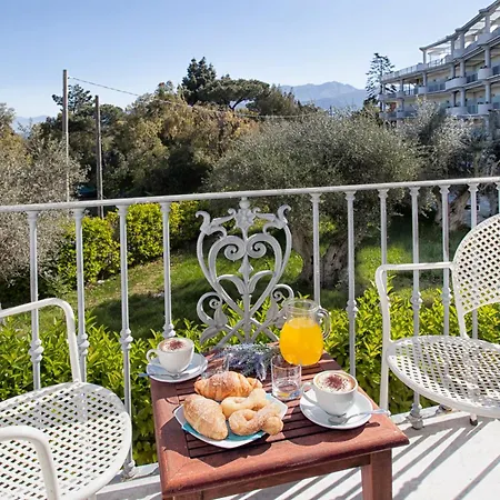 Atlantic Palace (adults Only) Szálloda 4*