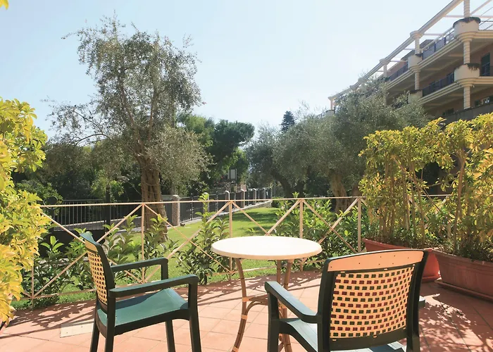 大西洋皇宫酒店 4*